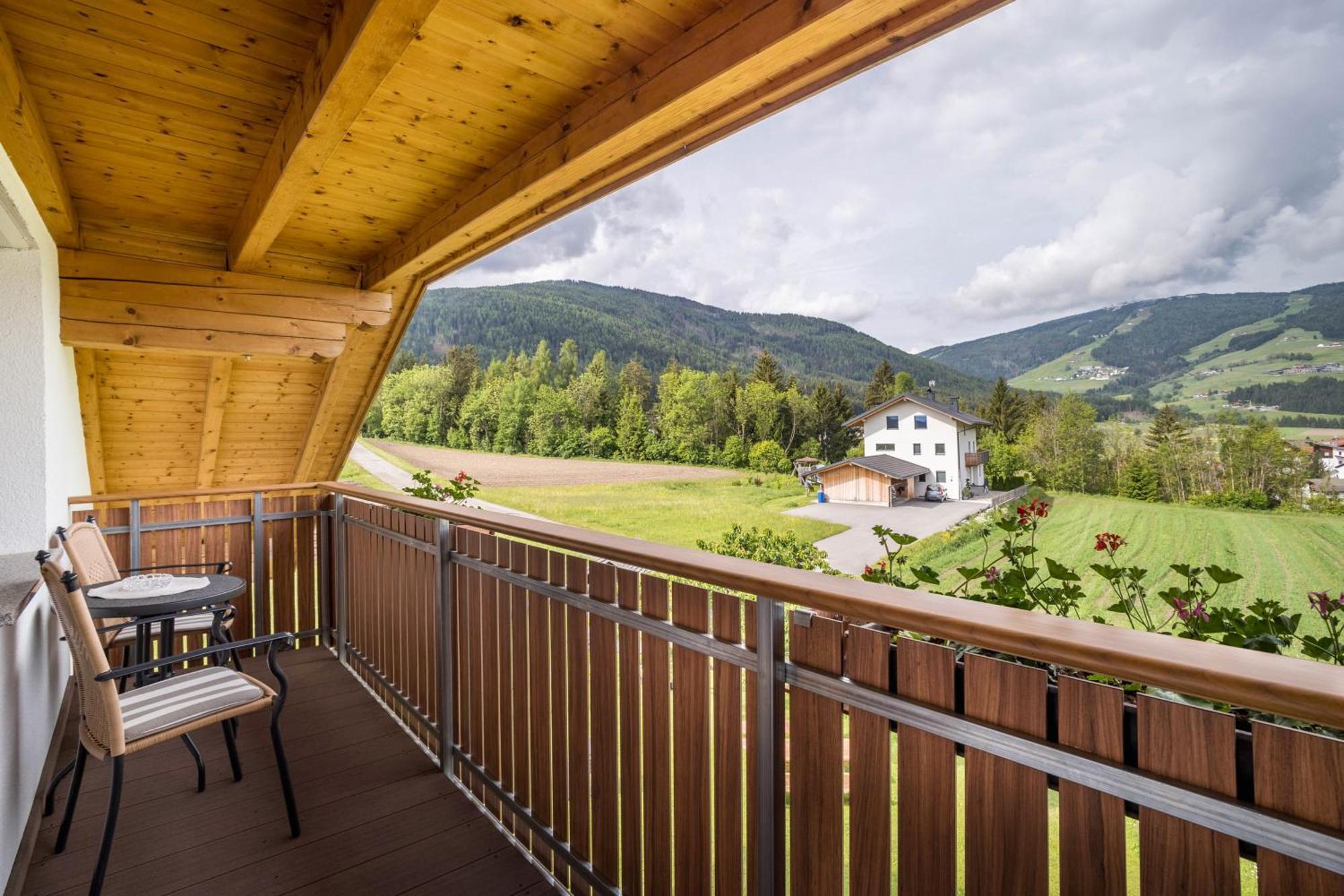 Oberhoelzlhof Valdaora di Sopra Exterior foto